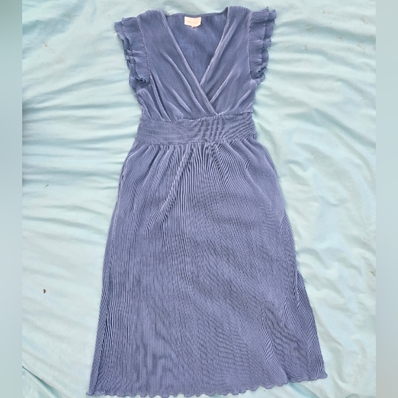 MELLODAY Dresses & Skirts - MELLODAY Dusty Blue Midi Dress